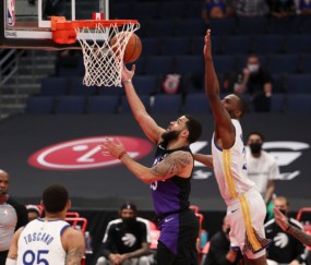 悦盈体育 -里程碑夜！金州勇士队长鼓劲；足总杯今夜刷纪录；质疑声仍在；阵容厚度经受考验的简单介绍