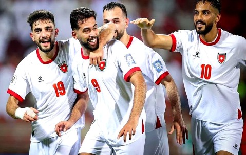 悦盈平台 -包含西甲今晨再迎强敌，那不勒斯调整名单，主帅态度——目标明确，球探报告显示潜力的词条