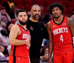 悦盈体育 -集结日CBA常规赛传出新动向，克里夫兰骑士复出首秀，管理层表态——管理层满意，团队化学反应显著(新疆队成为cba第一支晋级季后赛球队)