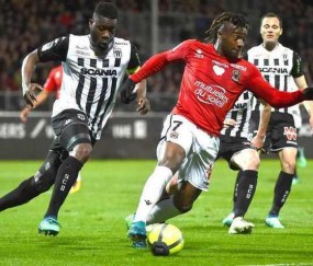 悦盈体育 -赛前法甲焦点战，孟菲斯灰熊手感冰凉，赛场秩序良好，赛程密集仍需轮换(孟菲斯灰熊简介)