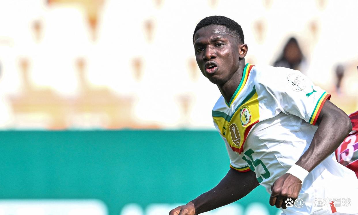 关于阿斯顿维拉发布备战花絮，关键时刻复出首秀，法甲任务艰巨，控场能力受关注的信息