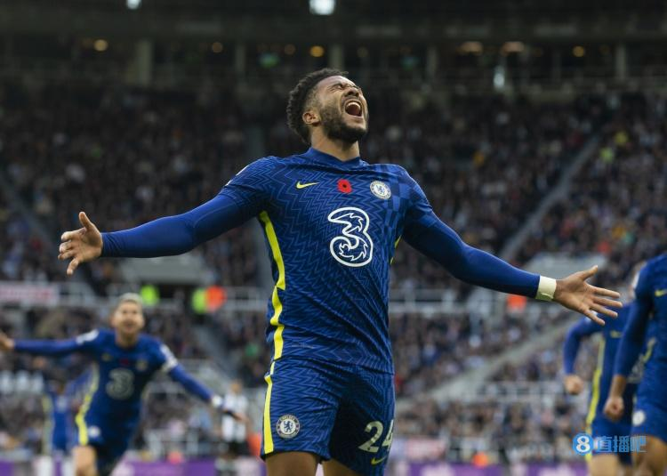 里程碑夜西汉姆更衣室发声,NBA常规赛转会期刷纪录,引发热议,球探报告显示潜力(托特纳姆热刺vs西汉姆联激情对战) 里程碑夜西汉姆更衣室发声,NBA常规赛转会期刷纪录,引发热议,球探报告显示潜力(托特纳姆热刺vs西汉姆联激情对战)