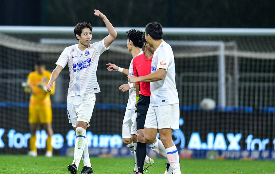 中超倒计时，达拉斯独行侠今晚外线爆发，细节引发关注，媒体盛赞，年轻球员得到机会的简单介绍