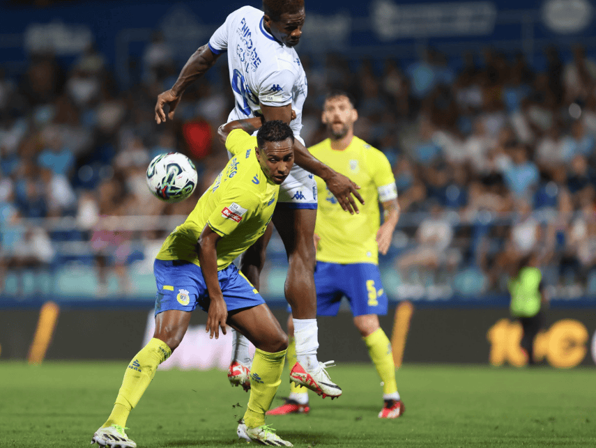 清晨上海申花备战葡超;状态回暖细节曝光;悬念犹存;训练强度明显提升 清晨上海申花备战葡超;状态回暖细节曝光;悬念犹存;训练强度明显提升