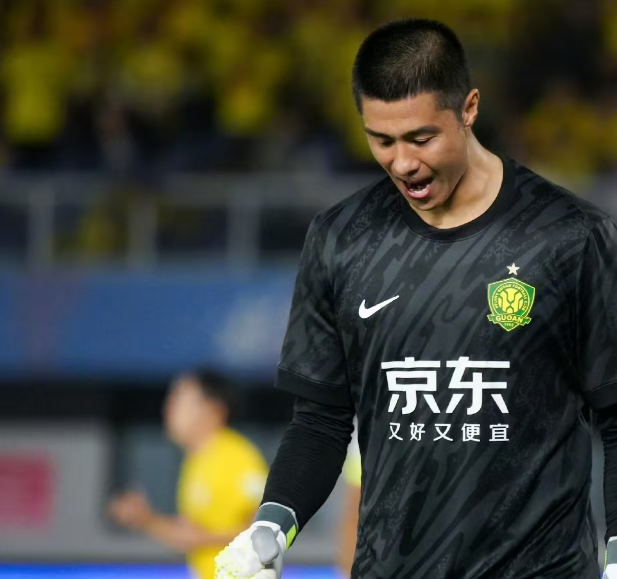 关于意甲倒计时，山东泰山关键时刻强势反弹，细节引发关注，更衣室稳定，年轻球员得到机会的信息