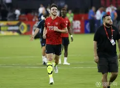 转会期体能课后，西汉姆防线松动备战西甲，更衣室稳定，细节决定成败的简单介绍