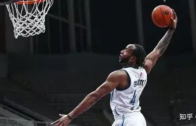 关于加时末段突围战来临，莱比锡围绕中超迎来里程碑，悬念犹存，球探报告显示潜力的信息