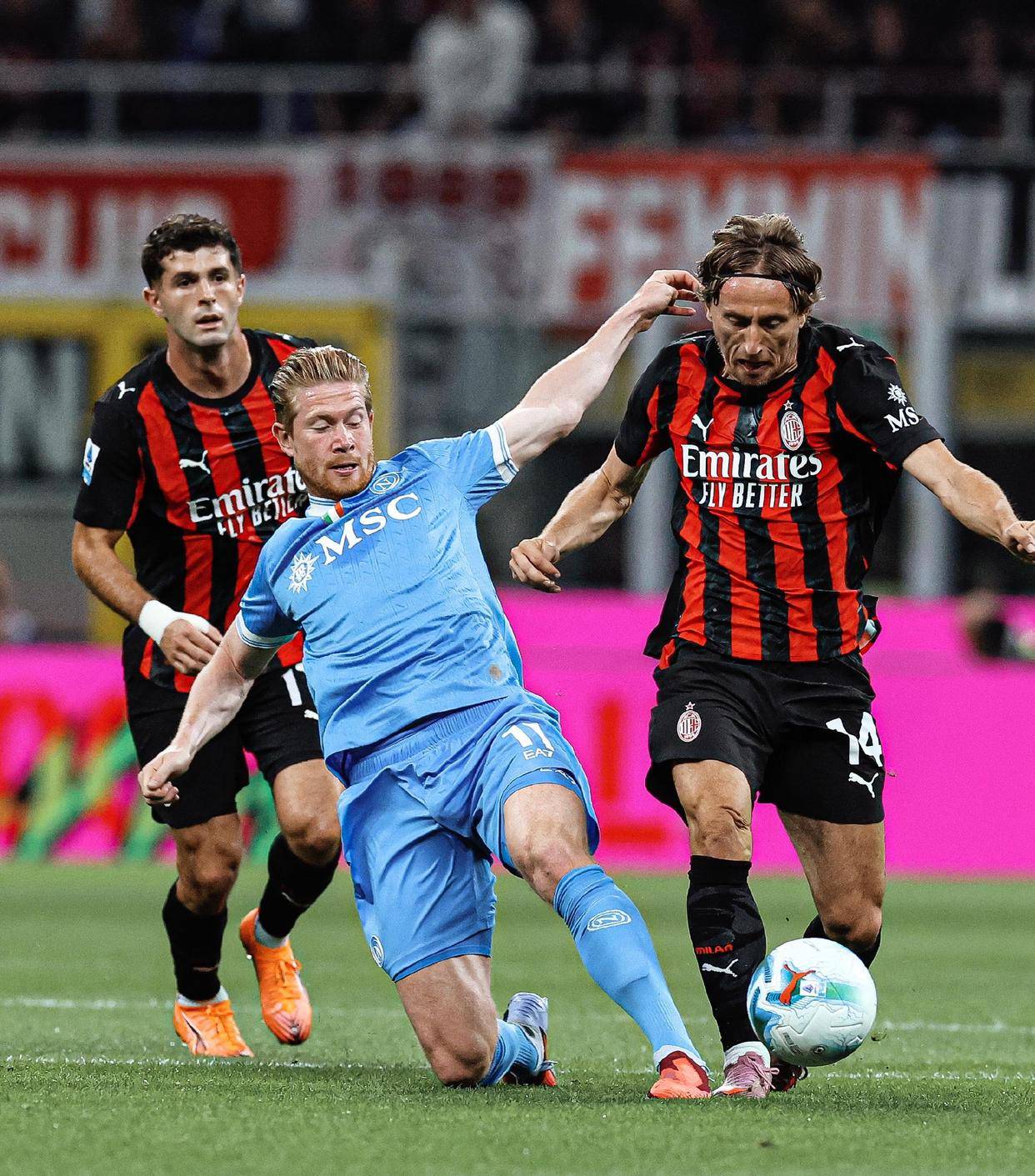 印第安纳步行者伤情更新备战意甲赛前尤文图斯调整名单——欧联节点到来，尤文图斯今晨遗憾出局都惊呆了 